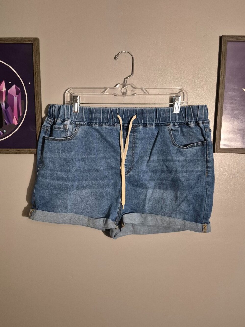 Elastic Waist Jean Shorts